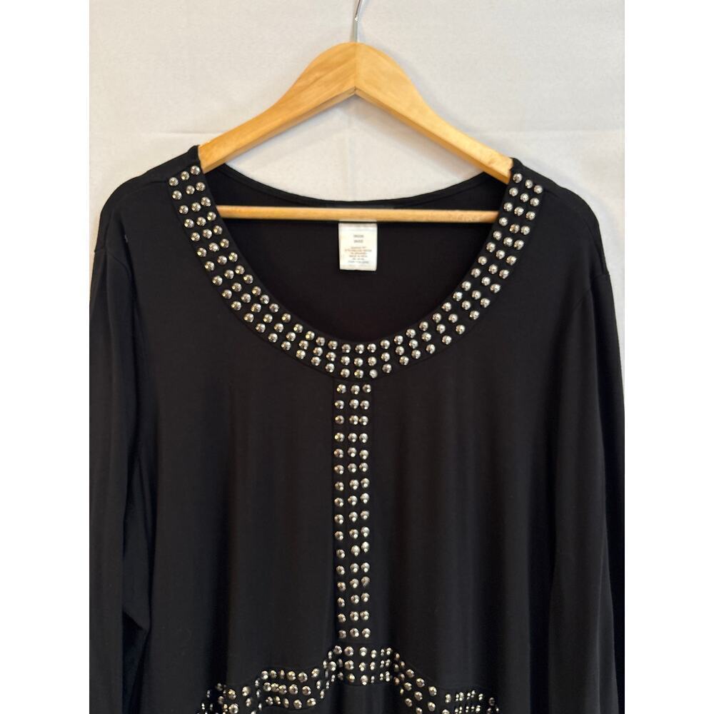 Women’s Ulla Popken Size 20/22 Black Long Sleeve Dress with Silver Hardware.